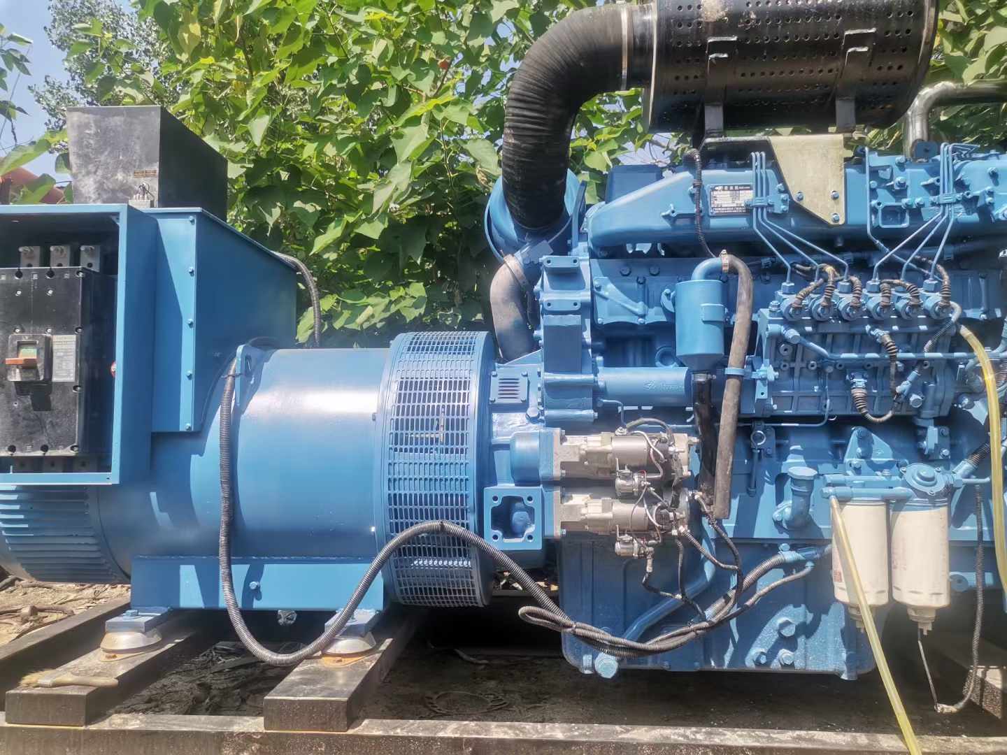 昆都仑详细说明降低 800kW 柴油发电机输出电流波动的方法